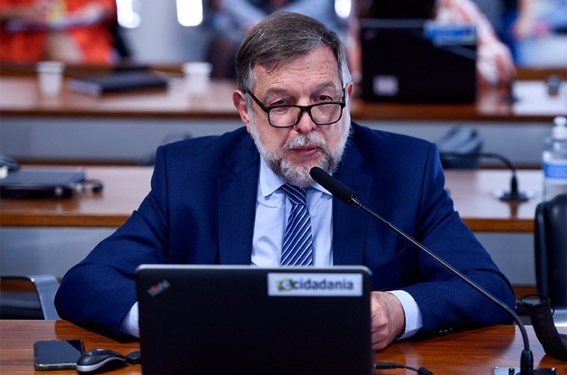 Flávio Arns propôs ciclo de debates sobre o projeto, relatado por ele na Comissão de Educação - Edilson Rodrigues/Agência Senado