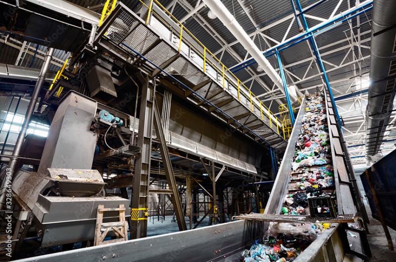 Com a derrubada dos vetos e a promulgação foram restaurados na lei os artigos que tratavam da dedução no imposto de renda do apoio a projetos de reciclagem aprovados pelo Ministério do Meio Ambiente - R_Yosha - stock.adobe.com