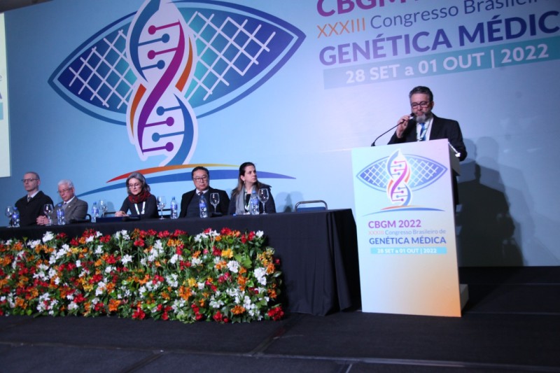 Dr. Salmo Raskin em cerimônia de abertura