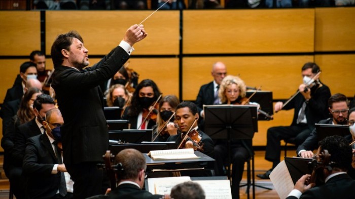 Apresentação terá regência do maestro Evandro Matté e participação da soprano Elisa Lopes -Foto: Vitória Proença/Divulgação