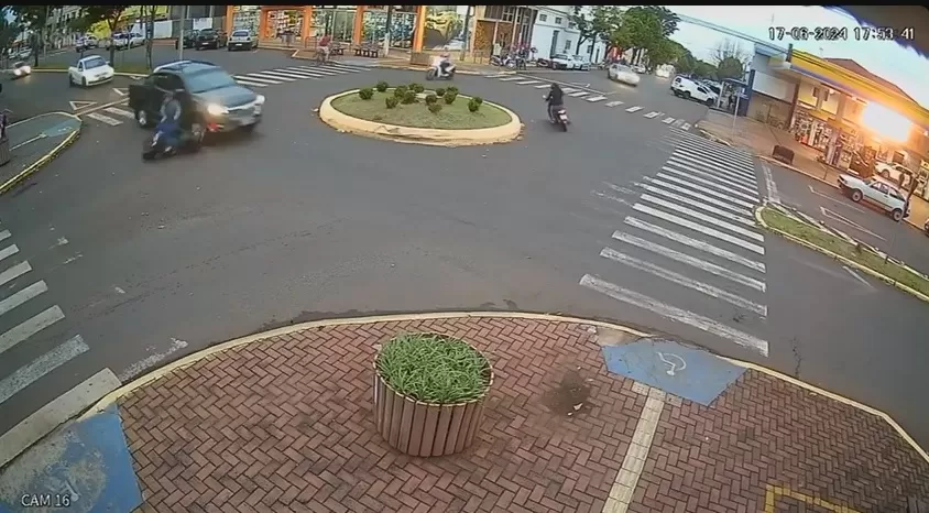 Activa Corretora de Imóveis/Roberto Afonso Thomé